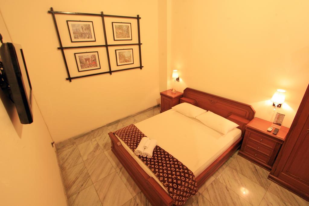 D Ajenk Boutique Guesthouse Kejayan Habitación foto